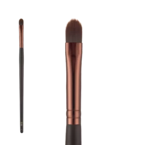 ÉLAN Professional Brush Blackwood No.3 with flat rounded bristles and a sleek black handle, ideal for precise brow tint application.